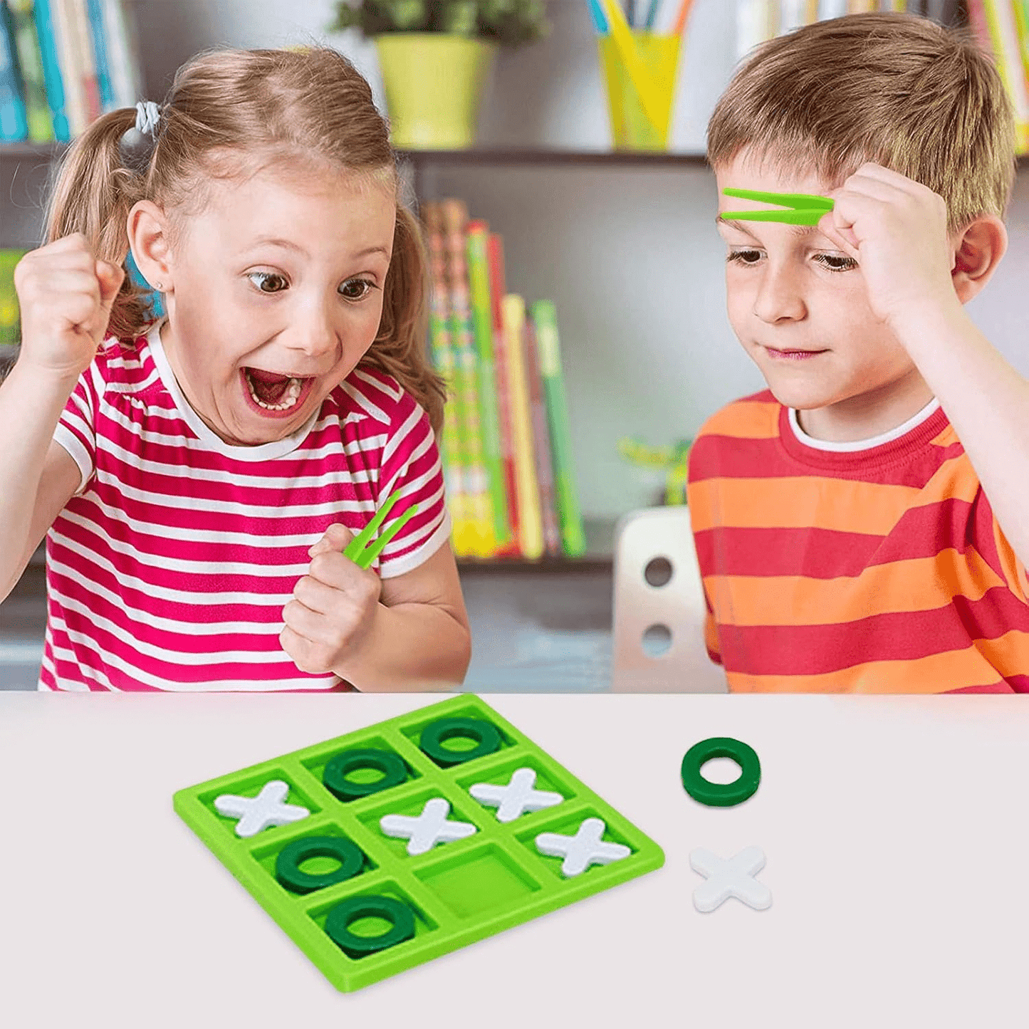 Tic Tac Toe Logic MINI Game (Random Characters)